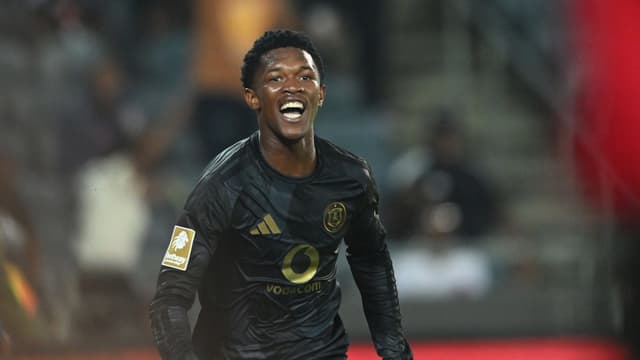 orlando-pirates-head-coach-abdeslam-ouaddou-has-high-praise-for-simphiwe-masilela-1