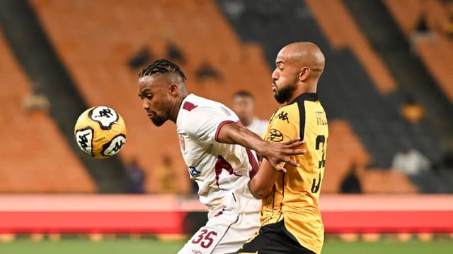 njabulo-blom-impresses-head-coach-gavin-hunt-on-debut-as-stellenbosch-draw-with-kaizer-chiefs-1