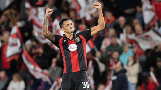 europa-league-bournemouth-win-lyon-edge-palace-and-sunderland-snatch-late-winner
