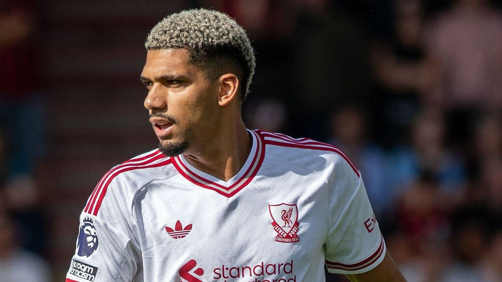 'I'm really happy here' - Araujo delays Liverpool future talk despite flying start at Anfield