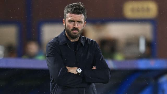 carrick-fumes-as-man-utd-suffer-not-acceptable-champions-league-defeat-to-como-1