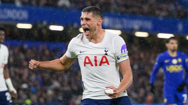 tottenham-secure-special-stamford-bridge-win-as-chelsea-stumble