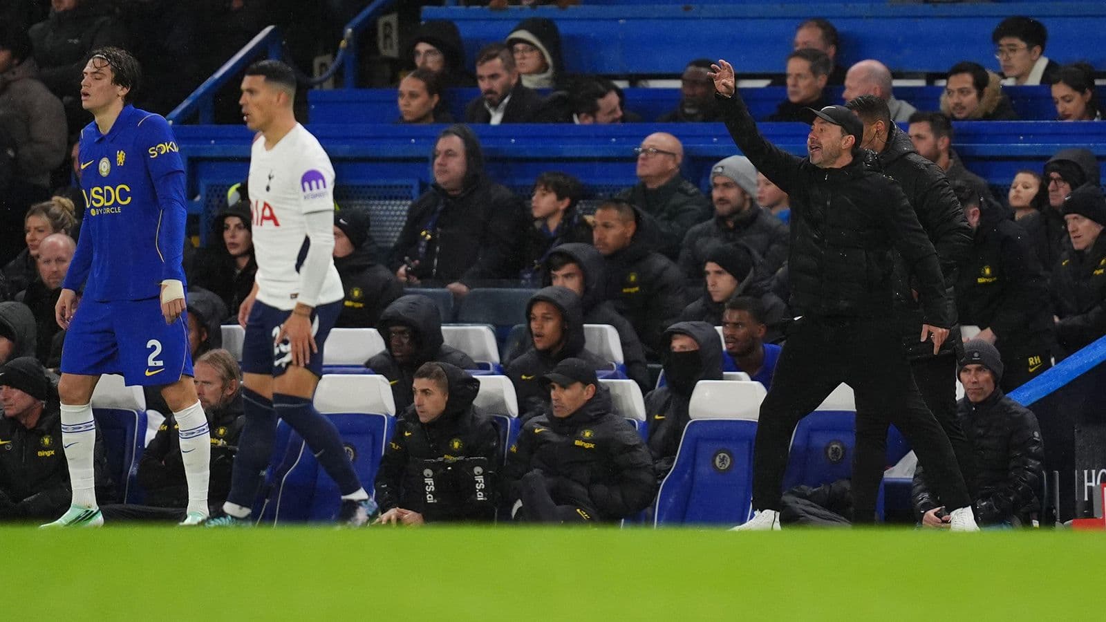 De Zerbi praises 'improved mentality' after Tottenham's win at Chelsea