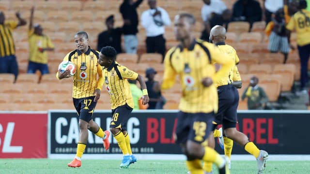 wandile-duba-hat-trick-sends-kaizer-chiefs-into-carling-knockout-cup-quarter-finals-4