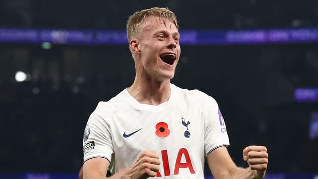 tottenham-beat-ten-man-palace-to-secure-third-consecutive-premier-league-win