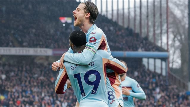 brentford-win-at-villa-park-as-forest-and-palace-share-the-spoils-2
