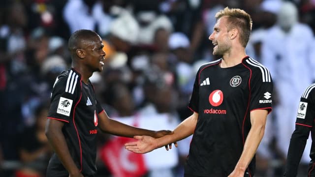abdeslam-ouaddou-pleased-as-andre-de-jong-daniel-msendami-make-orlando-pirates-debuts-1