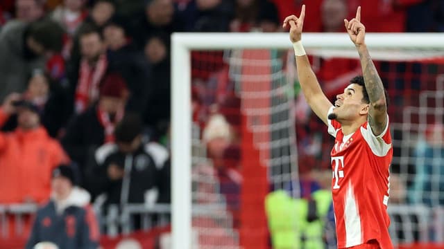 bundesliga-bayern-munich-hammer-10-man-hoffenheim