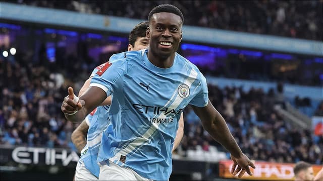 john-stones-backs-incredible-signing-marc-guehi-as-man-city-eye-more-silverware-2