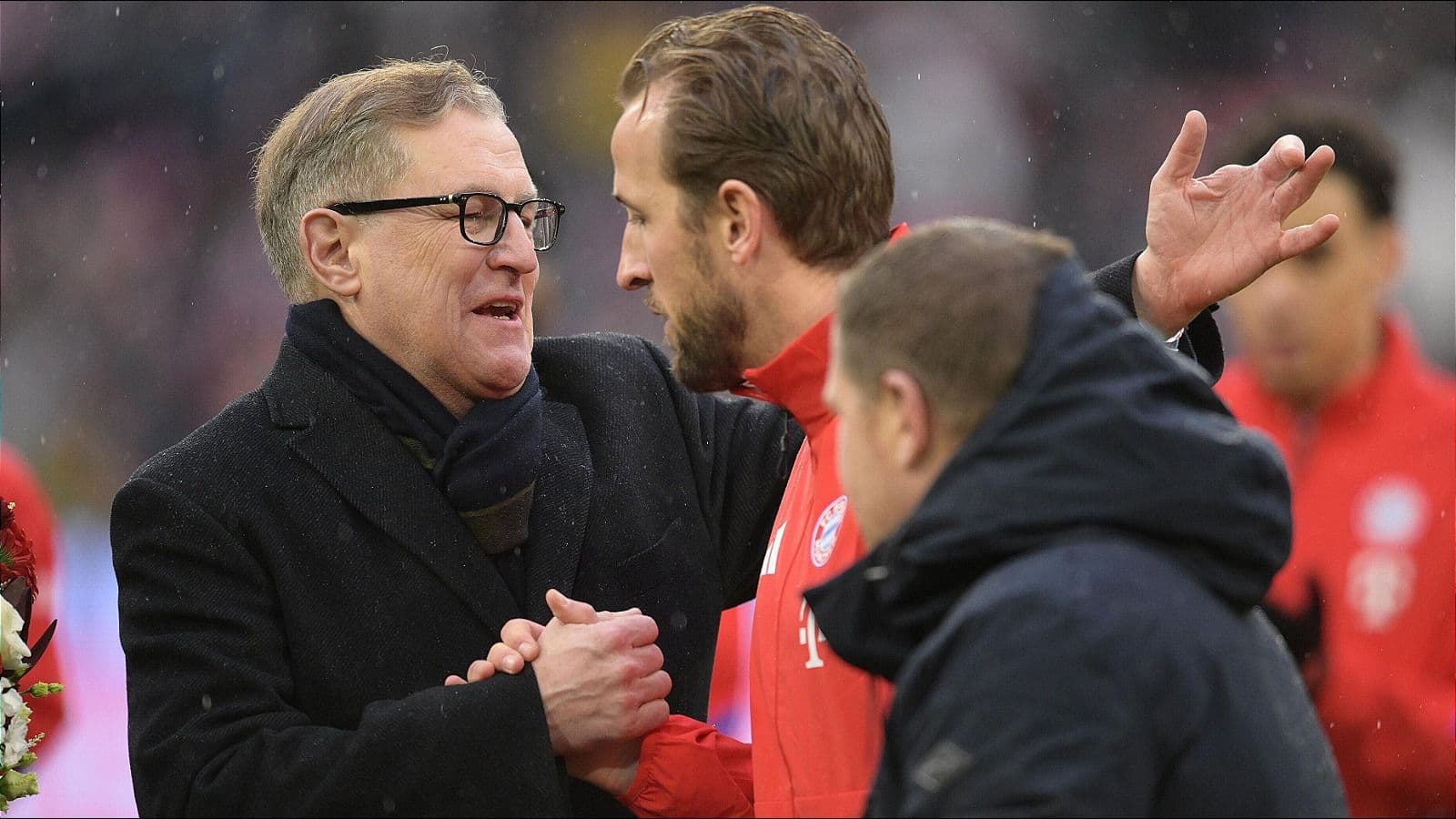 Jan-Christian Dreesen refuses early Bayern Munich title claims, demands focus