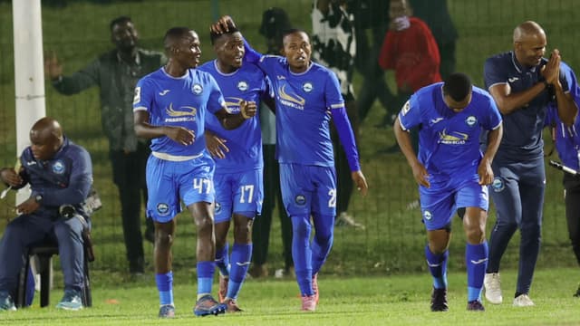 richards-bay-inflict-yet-another-damaging-defeat-on-kaizer-chiefs-1