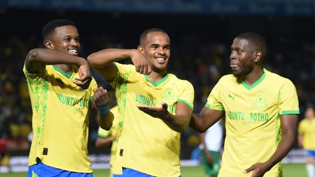 mamelodi-sundowns-stay-on-course-for-betway-premiership-title-with-narrow-golden-arrows-win-3