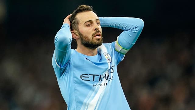 bernardo-silva-man-city-being-short-changed-by-marginal-refereeing-decisions-2