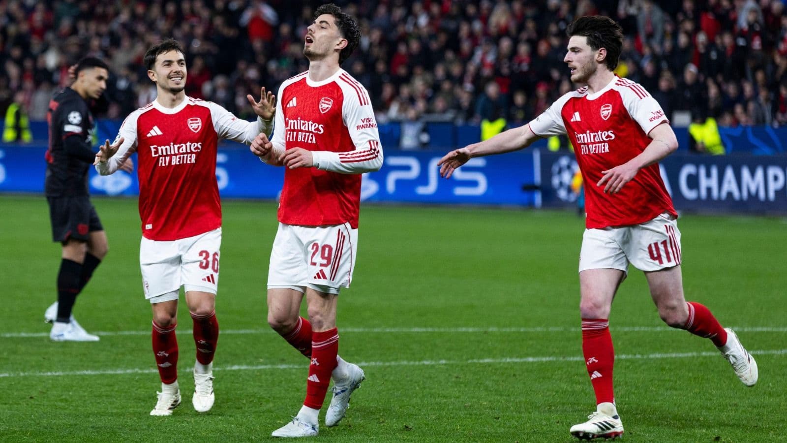 Arsenal escape in Leverkusen as Kai Havertz delivers at the death