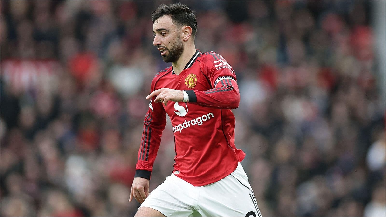Michael Carrick signals Bruno Fernandes importance as key for Man Utd's future