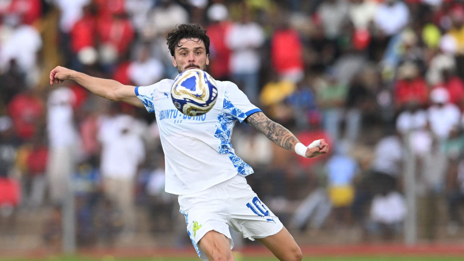 Nuno Santos forced to adapt to settle in at Sundowns, explains former Vitoria Guimaraes attacker