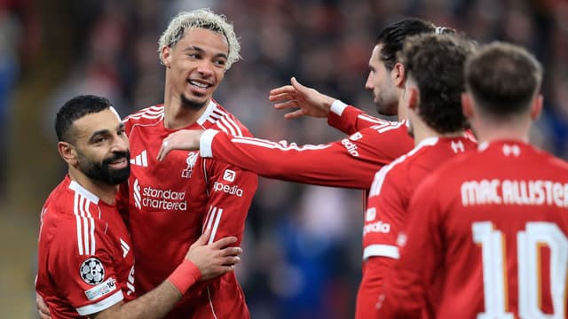 arne-slot-hails-almost-perfect-display-as-liverpool-rout-galatasaray-at-anfield-2