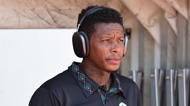 out-of-favour-midfielder-bongani-zungu-admits-uncertainty-over-ama-zulu-future-2