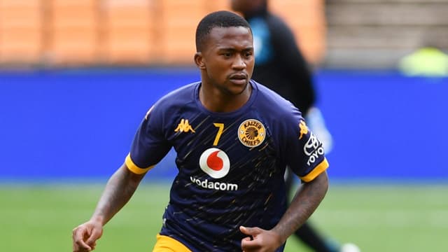 kaizer-chiefs-midfielder-mduduzi-shabalala-urged-to-prove-himself