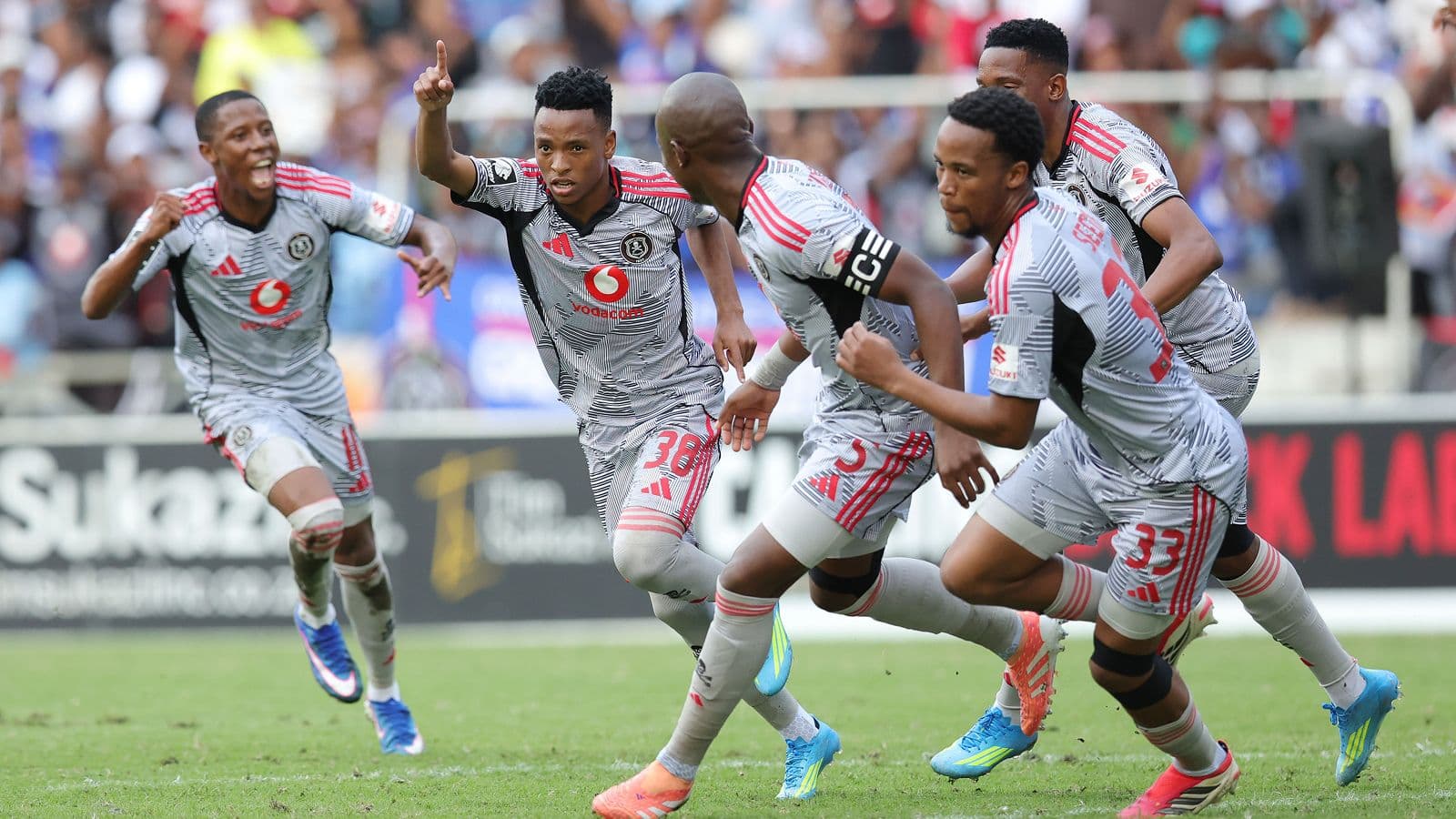 Mofokeng powers Orlando Pirates to the summit after hammering ten-man TS Galaxy