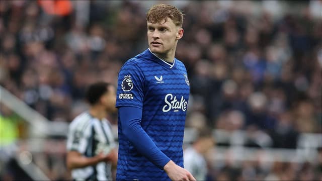 jarrad-branthwaite-eyes-european-action-as-everton-keep-getting-better-1