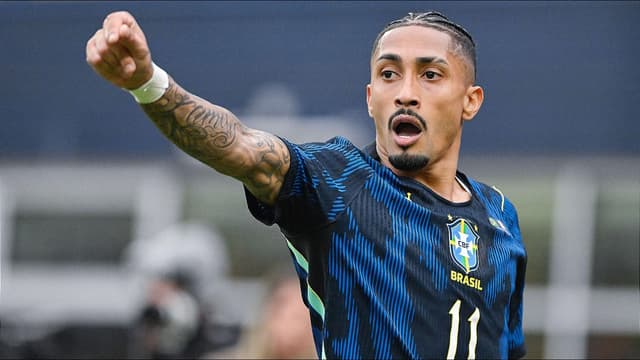 barcelona-hit-by-raphinha-injury-as-carlo-ancelotti-delivers-huge-praise-1