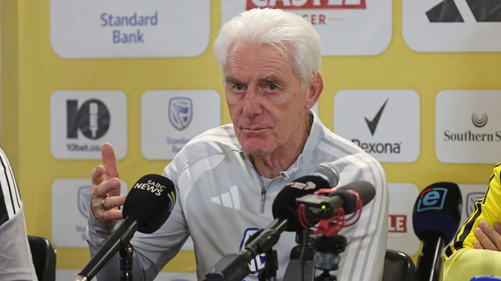 Bafana coach Hugo Broos has fully fit squad for sold-out Panama friendly