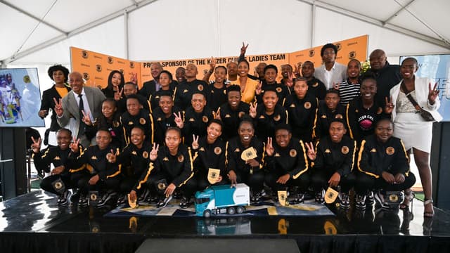 kaizer-chiefs-celebrate-official-launch-of-first-ladies-team-2