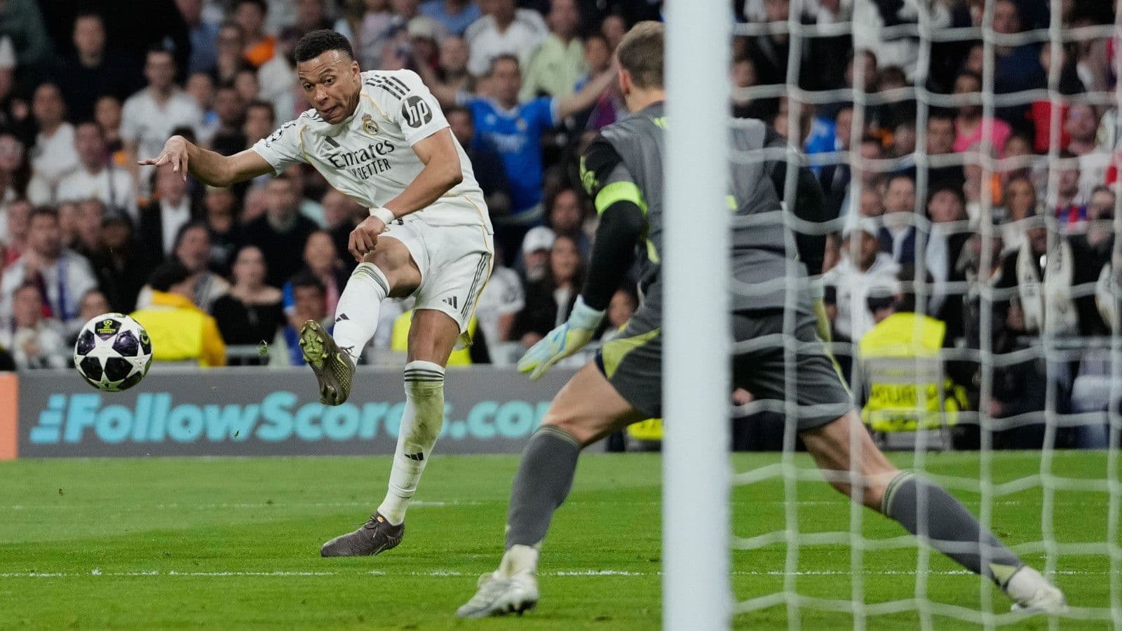 Bayern silence Bernabeu as Manuel Neuer masterclass sinks Madrid