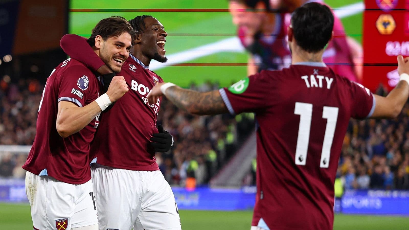 West Ham surge out of relegation zone with emphatic 4-0 win over Wolves