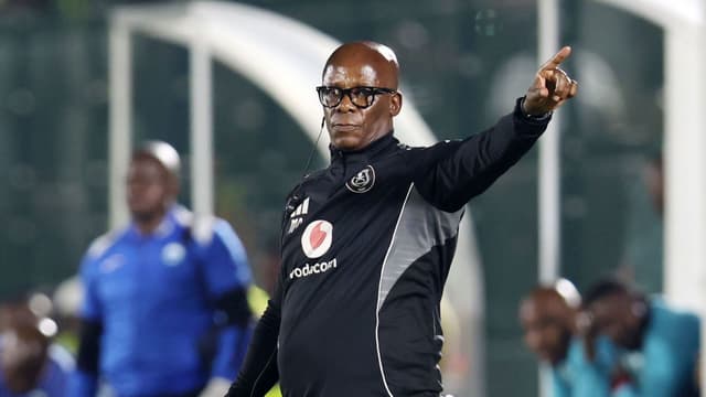 mandla-ncikazi-orlando-pirates-ready-to-complete-league-double-over-kaizer-chiefs