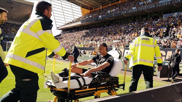tottenham-winger-xavi-simons-starts-recovery-fight-after-acl-injury-1