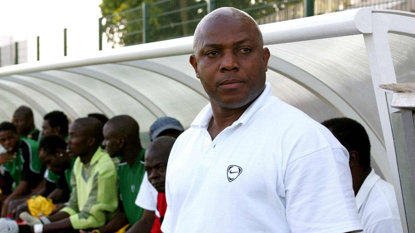 Sunday Oliseh honours the late Stephen Keshi's legendary status