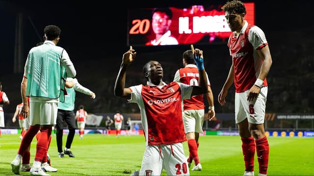 noah-atubolu-error-hands-braga-late-advantage-over-freiburg-1