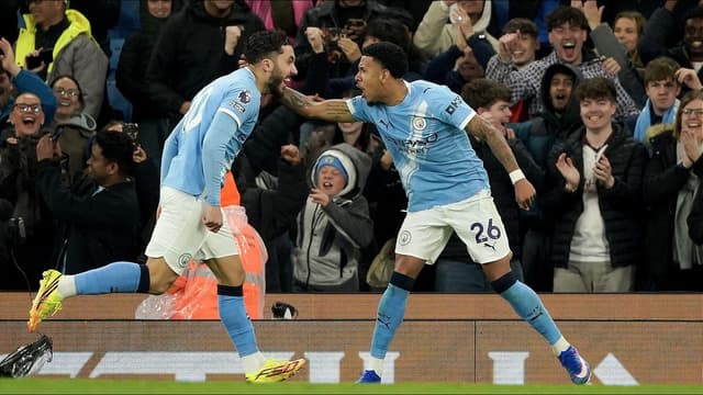 man-city-keep-title-challenge-alive-with-crystal-palace-victory