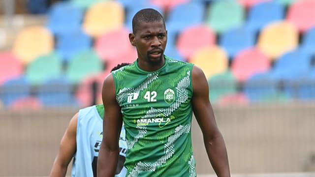 ama-zulu-star-sandile-mthethwa-reflects-on-career-defining-campaign-2
