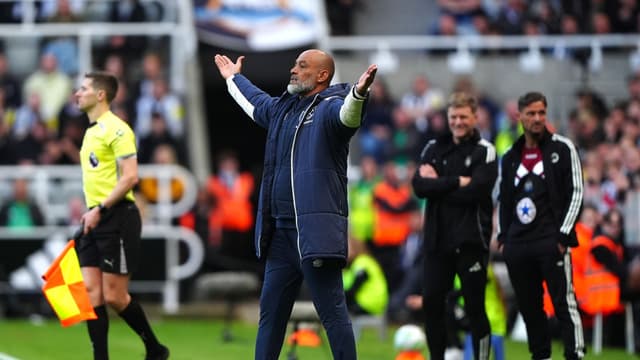 west-hams-premier-league-relegation-fears-deepen-with-newcastle-defeat-2