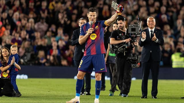 hansi-flick-hails-robert-lewandowski-farewell-after-historic-barcelona-la-liga-run
