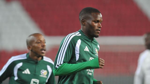 world-cup-bound-olwethu-makhanya-sets-the-scene-for-bafanas-mexico-showdown