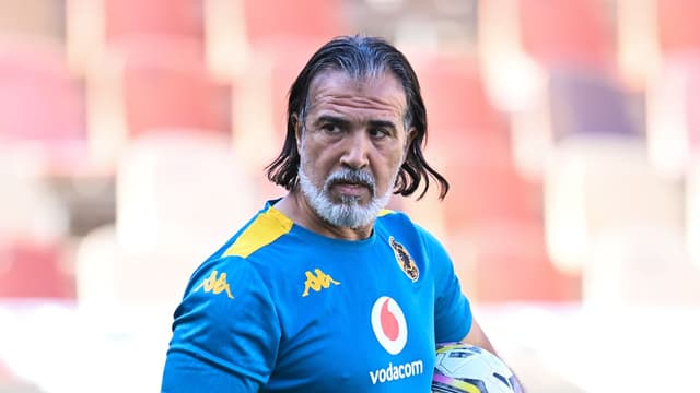 former-kaizer-chiefs-coach-ilyes-mzoughi-reportedly-in-talks-to-take-up-international-post