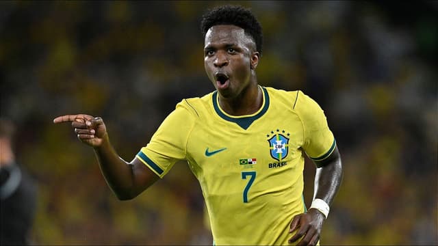 vinicius-junior-lights-up-maracana-in-brazils-6-goal-thumping-of-panama-in-world-cup-warmup-3