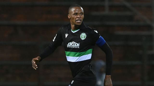siwelele-bid-farewell-to-pogiso-sanoka-orlando-pirates-signing-bohlale-ngwato-1