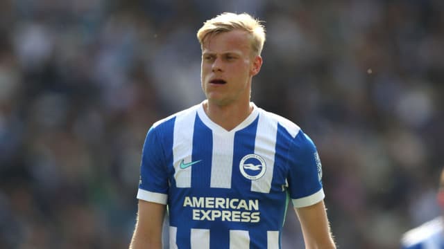report-tottenham-target-move-for-brighton-defender-jan-paul-van-hecke-1