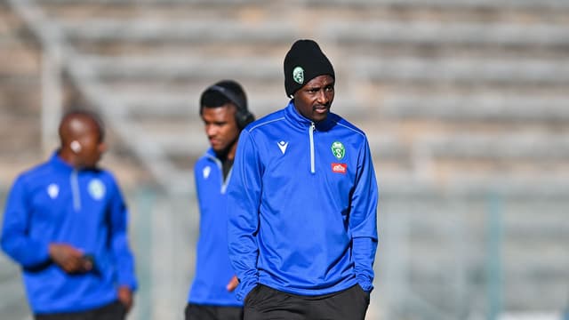 nyiko-mobbie-to-rejoin-sekhukhune-united-after-siwelele-exit-3