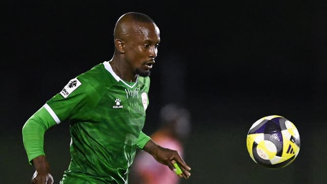 former-orlando-pirates-midfielder-linda-mntambo-reflects-on-sacrifices-as-he-announces-retirement-4