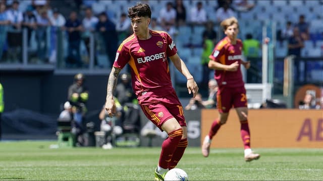 report-borussia-dortmund-target-signing-as-roma-winger-matias-soule-1