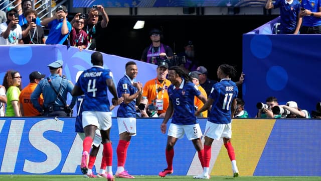 senegal-rue-missed-opportunities-as-kylian-mbappe-breaks-france-record-1