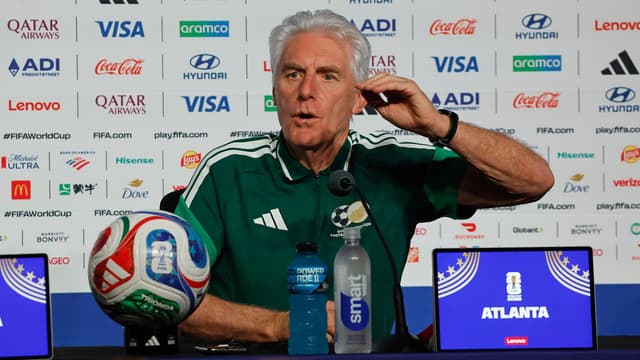 broos-confirms-bafana-bafana-will-appeal-zwanes-extended-fifa-world-cup-suspension-1