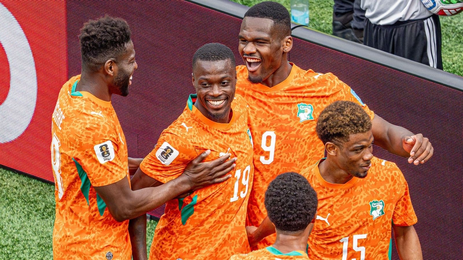 Group E: Ecuador stun Germany to both reach FIFA World Cup knockout spots with Ivory Coast