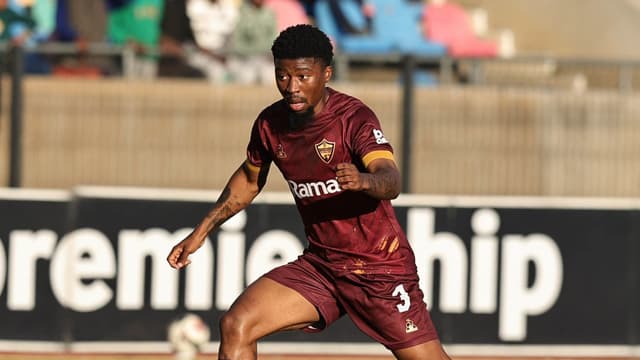omega-mdaka-and-muzomuhle-khanyi-on-the-move-as-player-departures-continue-at-stellenbosch-1